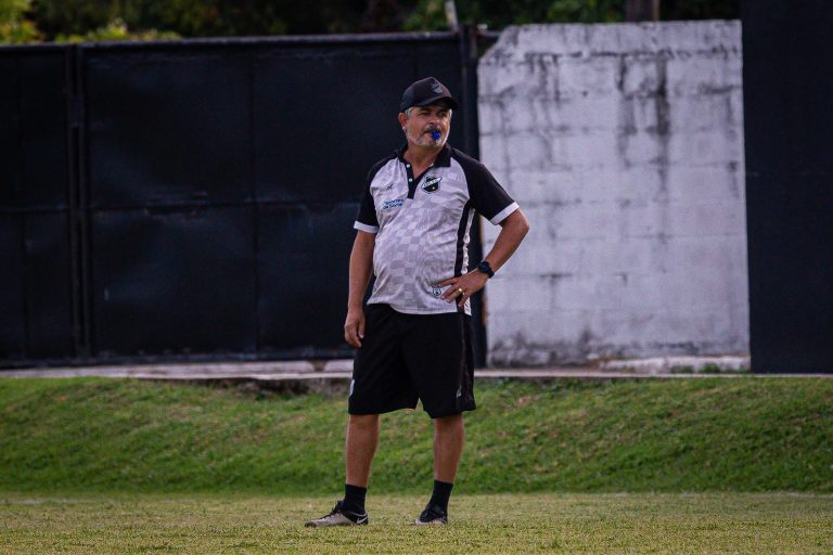 Técnico do ABC, Ney Franco, escalou 23 jogadores para a partida contra o Baraúnas. Foto: Foto: Rennê Carvalho/ABC F.C.