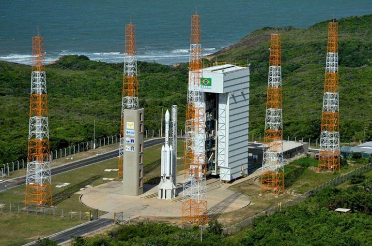 A Alada é subsidiária da NAV Brasil, estatal vinculada ao Ministério da Defesa, criada em 2020 para administrar serviços de navegação aérea. Foto: Agência Espacial Brasileira