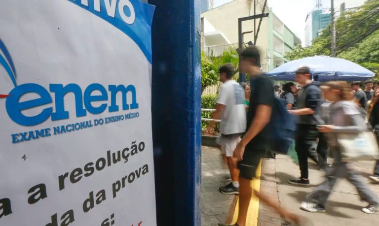 Ao todo, 4,3 milhões de pessoas se inscreveram para as provas, que foram aplicadas em 3 e 10 de novembro do ano passado. Foto: Paulo Pinto/Agência Brasil