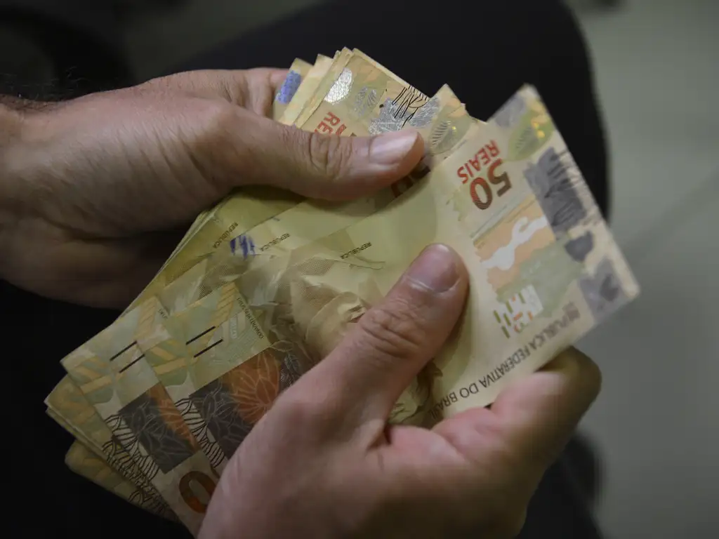 Governo do RN realiza pagamento de abril, com reajuste ao funcionalismo  p&uacute;blico